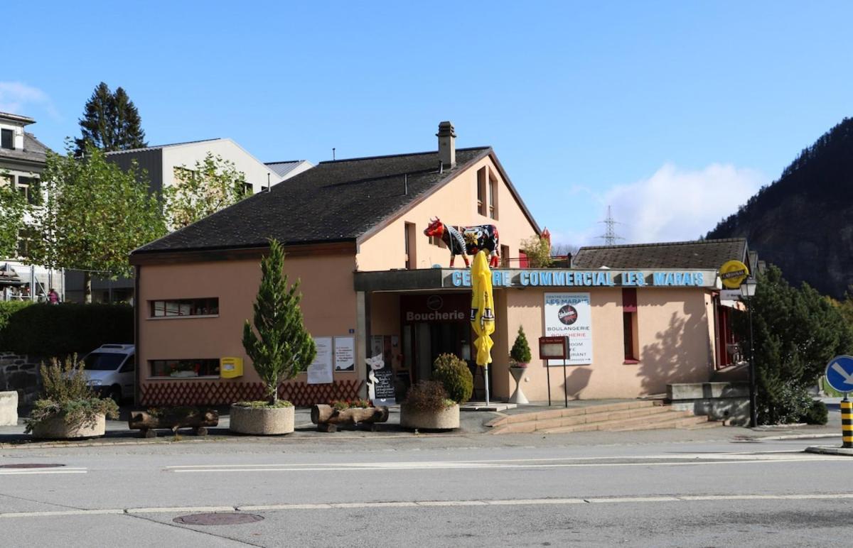 Apartment Petit Nid Douillet Au Coeur De Salvanles Marecottes
